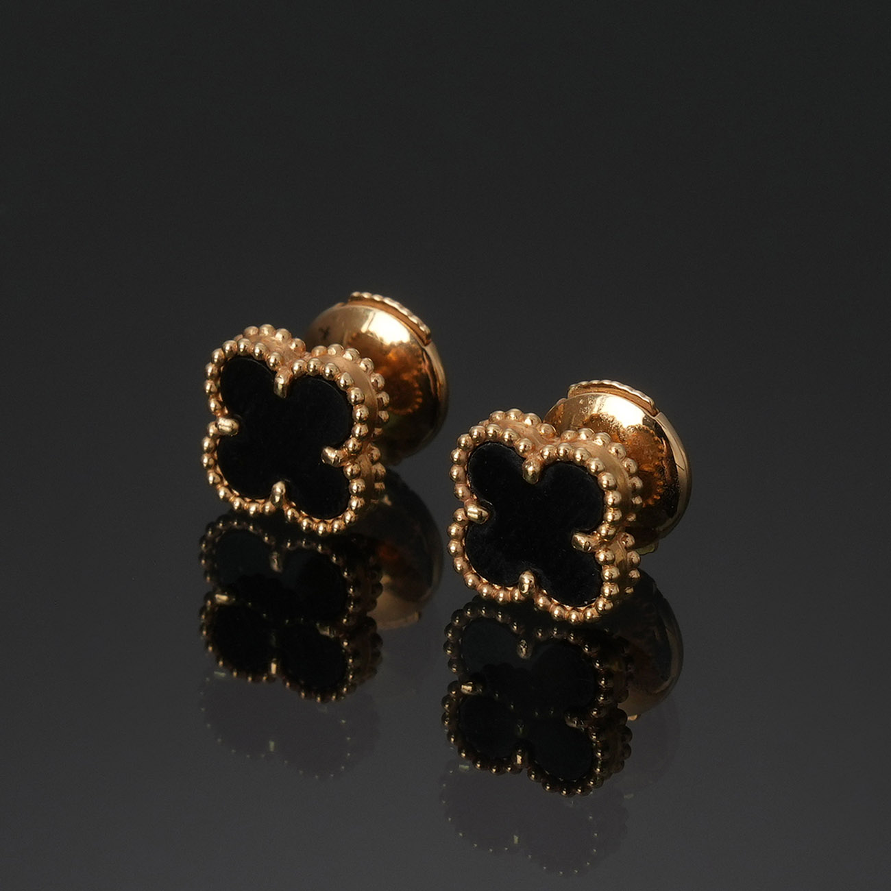 VAN CLEEF & ARPELS(USED)반클리프 스위트 알함브라 오닉스 이어링 ARA44900